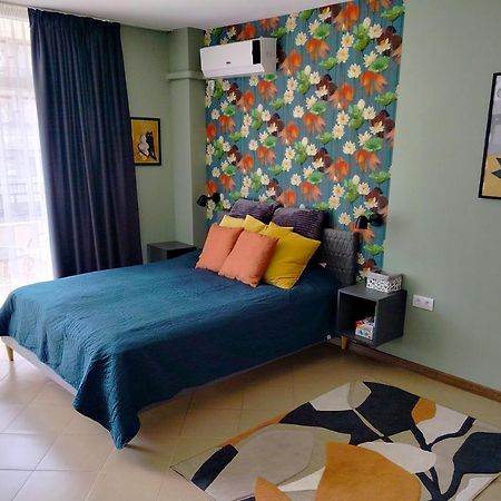 Apartment Daisy Grand Kamelia Pantai Sunny Bagian luar foto
