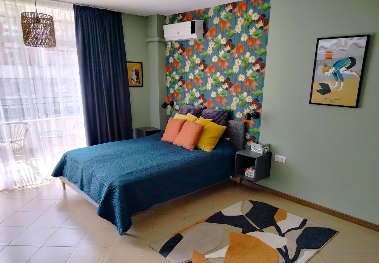 Apartment Daisy Grand Kamelia Pantai Sunny Bagian luar foto