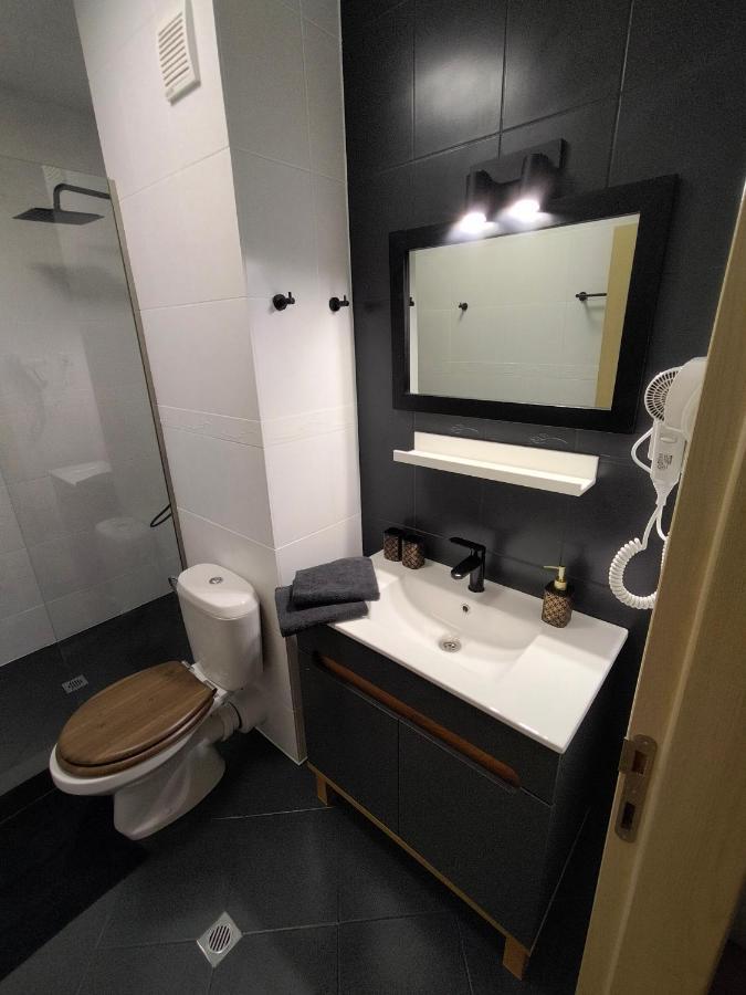 Apartment Daisy Grand Kamelia Pantai Sunny Bagian luar foto
