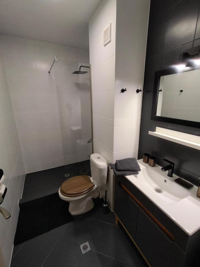 Apartment Daisy Grand Kamelia Pantai Sunny Bagian luar foto